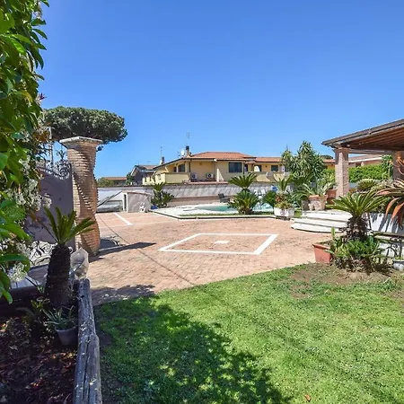 2 Bedroom Lovely In Anzio